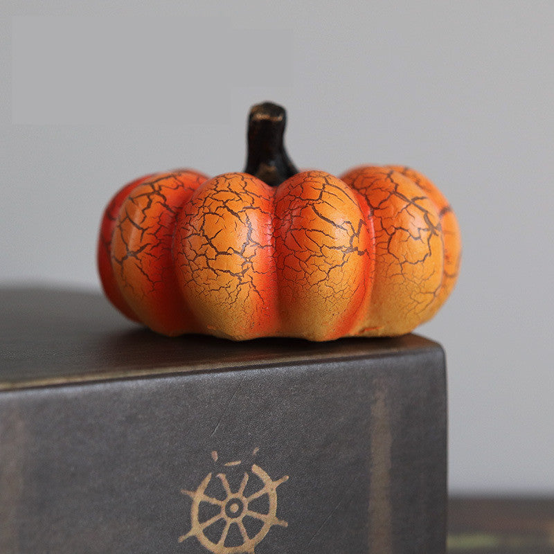 Load image into Gallery viewer, New Halloween Pumpkin Lantern Simulation Pumpkin LED Candle Lamp Resin Luminous Pumpkin
